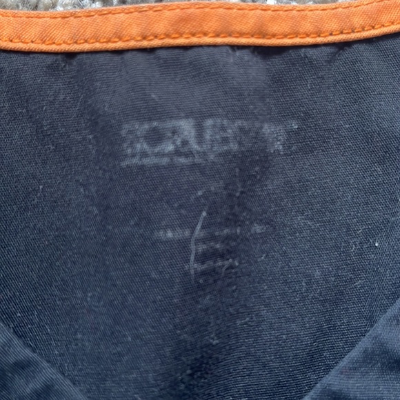 Scrub Top - Picture 2 of 4